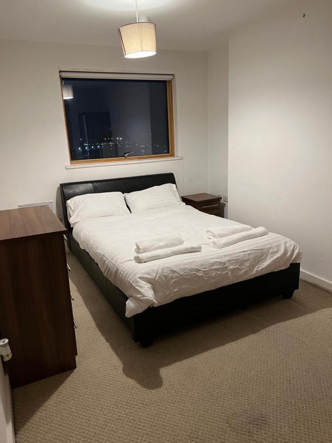 Bigkings Stylish 2 Bedroom Apartment With Free On Street Parking Manchester Ngoại thất bức ảnh